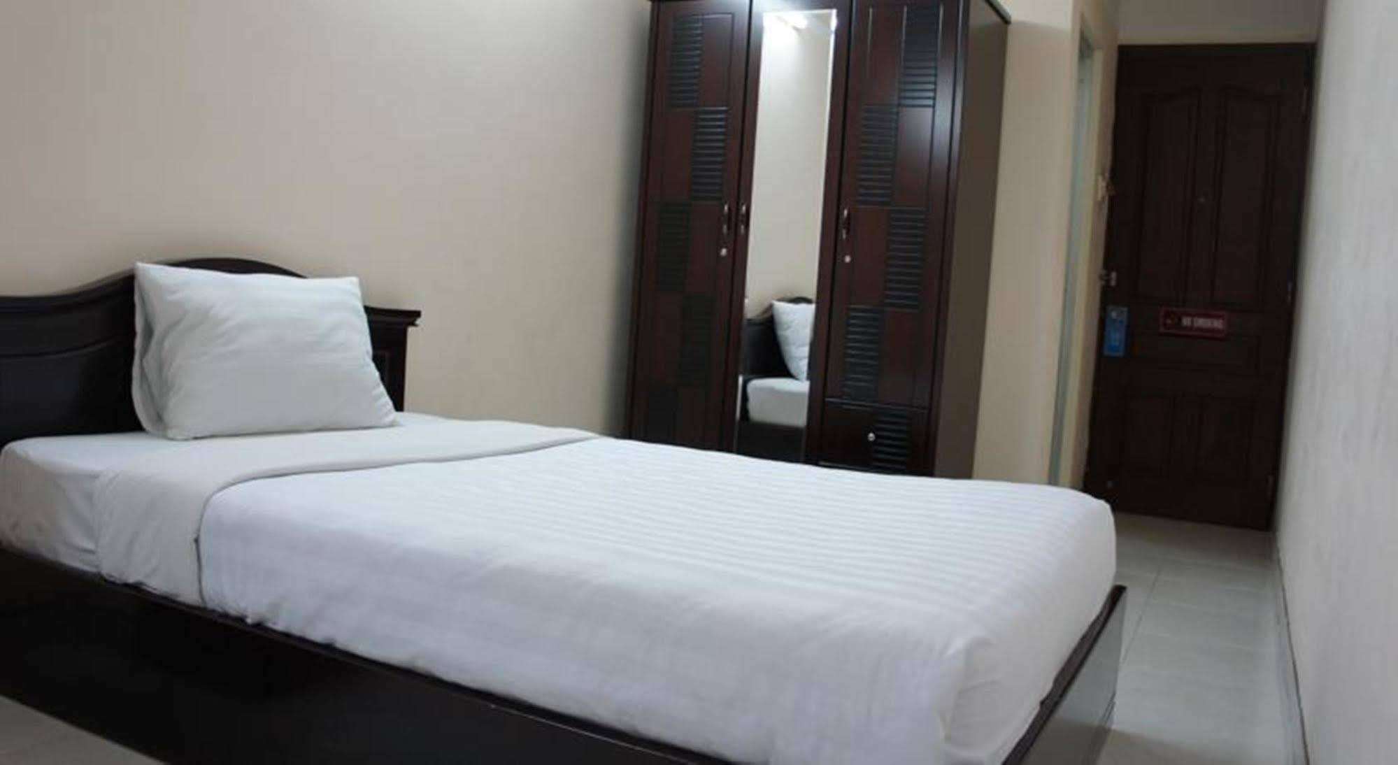 Elegant Inn โฮจิมินห์ซิตี้ ภายนอก รูปภาพ