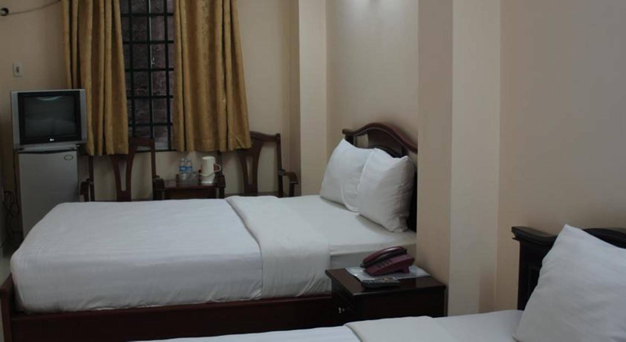 Elegant Inn โฮจิมินห์ซิตี้ ภายนอก รูปภาพ