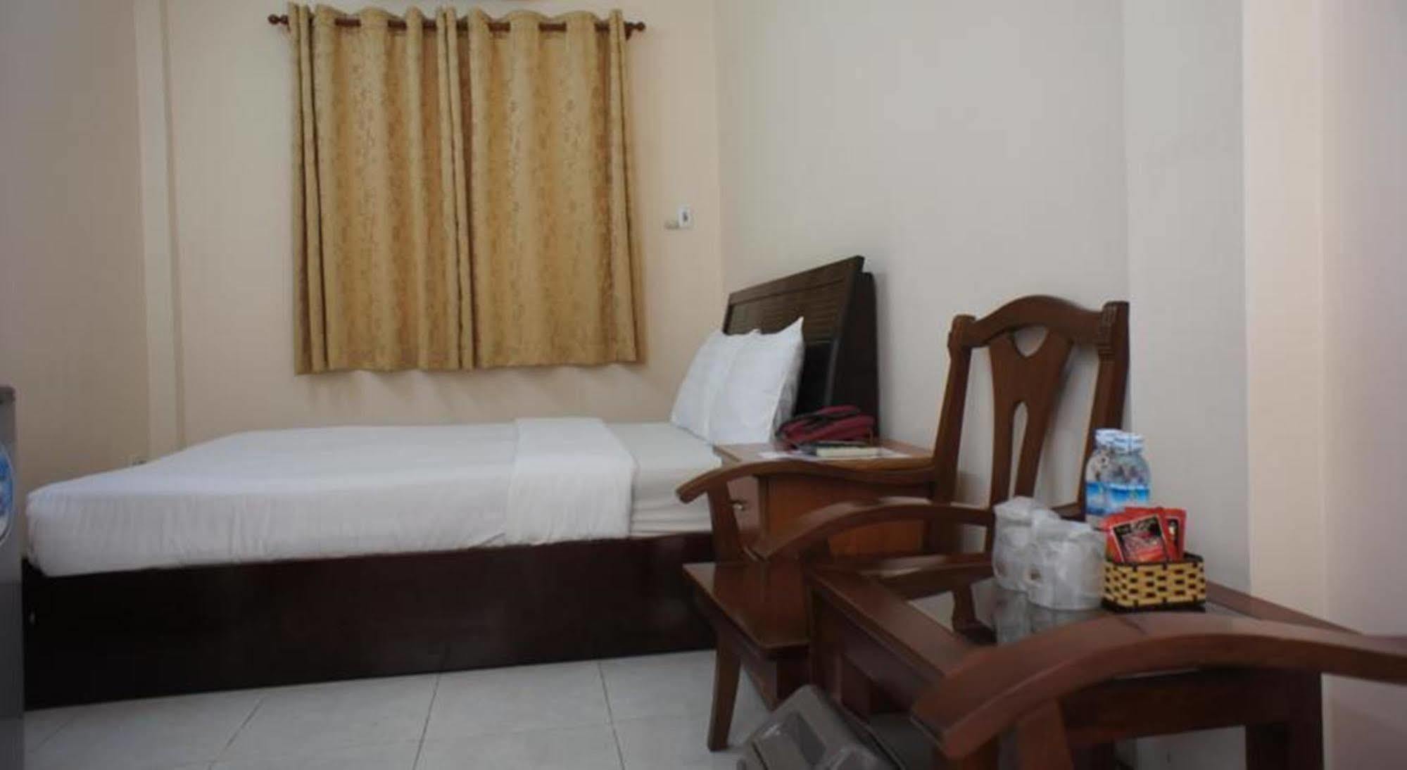 Elegant Inn โฮจิมินห์ซิตี้ ภายนอก รูปภาพ